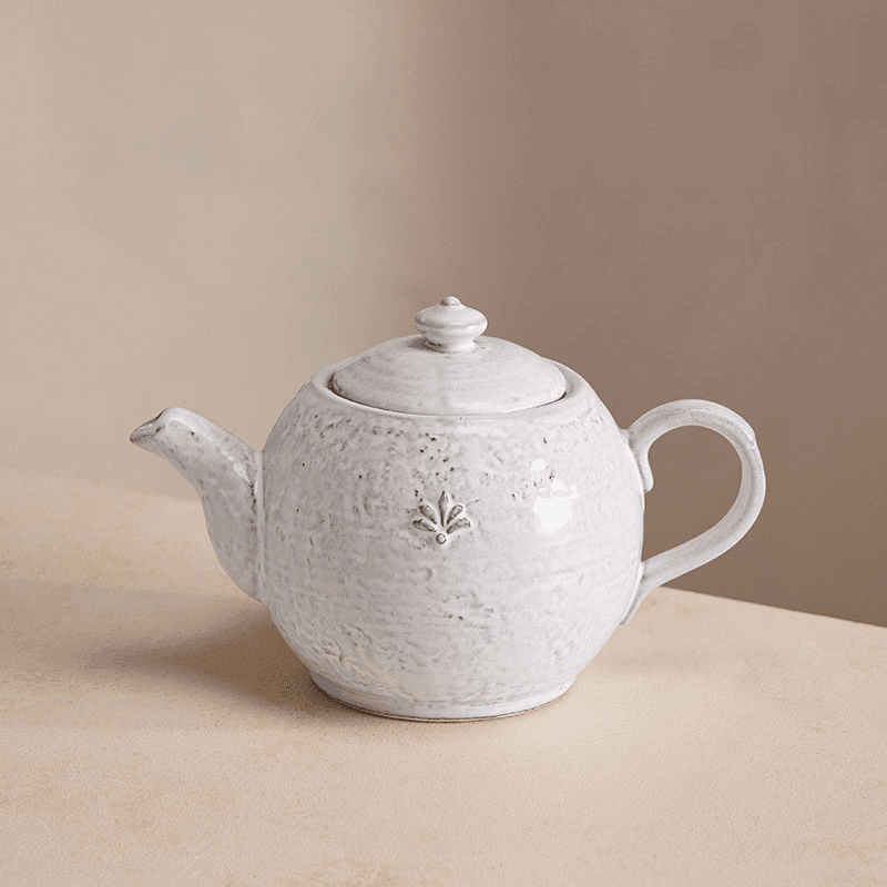 Hillcrest Teapot, White