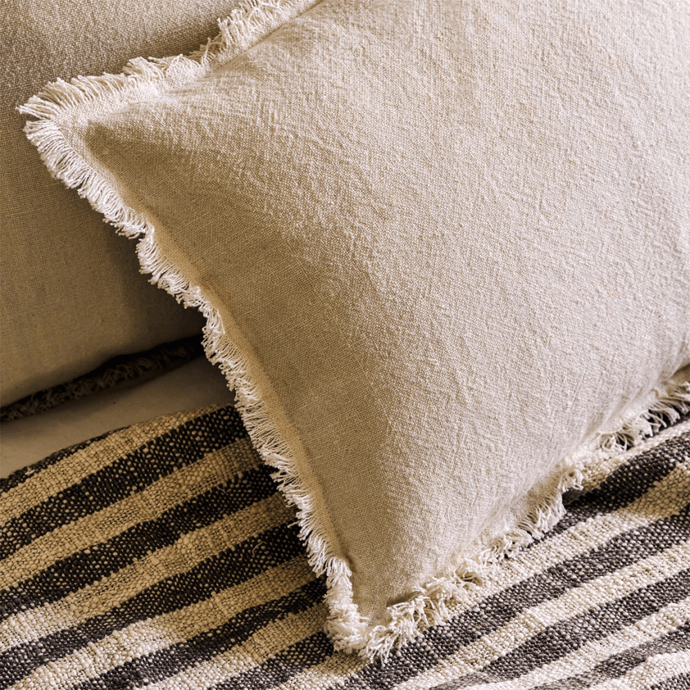 Saddlewood Cushion, Ivory