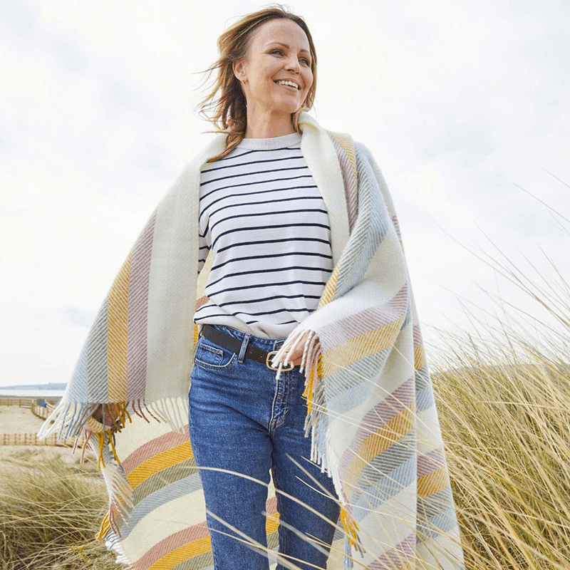 Stripe Throw