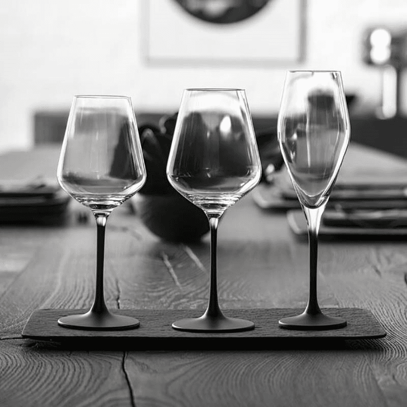 Manufacture Rock Set of 4 Red Wine Glasses, Clear