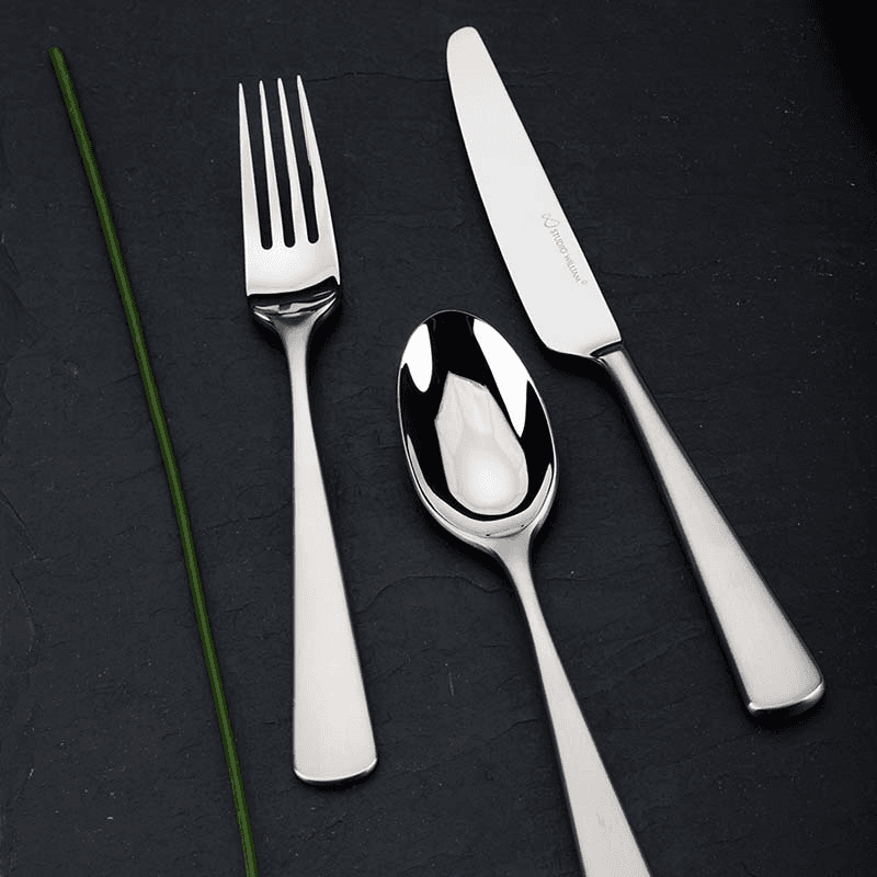 Mahogany Satin 24 Piece Cutlery Set