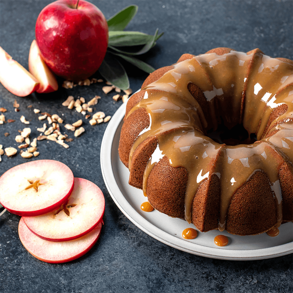 Premier Cast Anniversary Bundt Pan, Gold