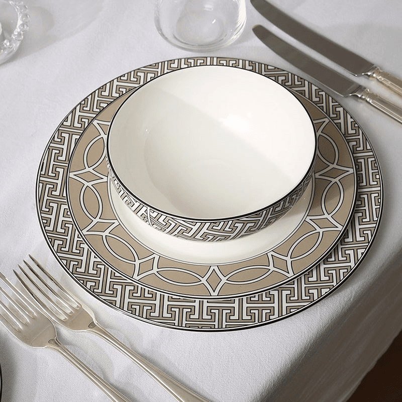 Loop Set of 2 Dinner Plates