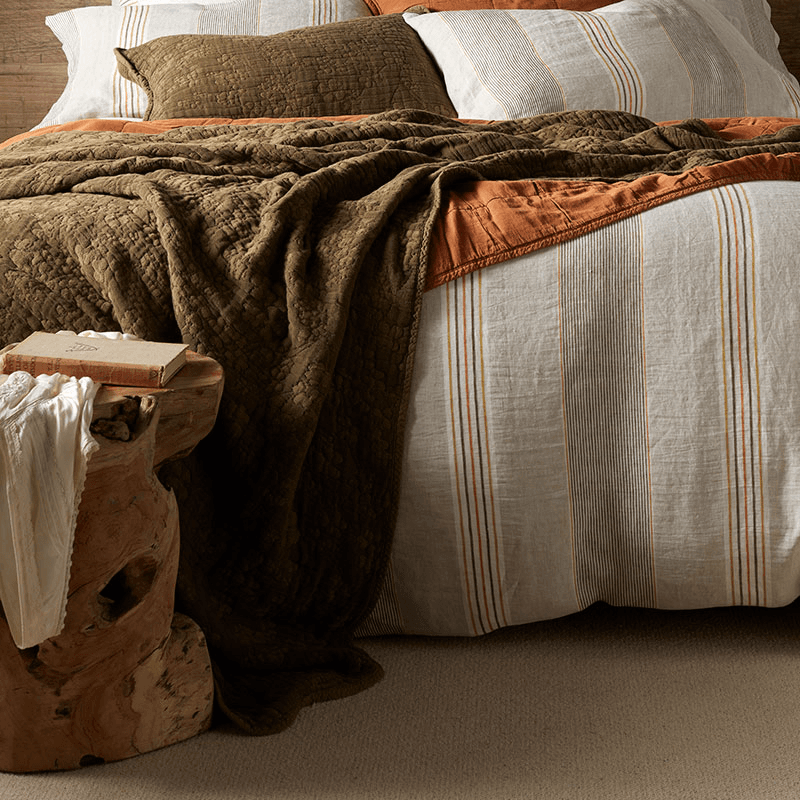 Clover Throw, Dark Olive