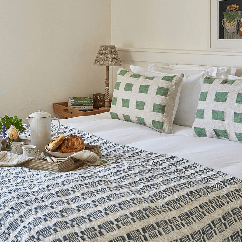 Faro Cushions