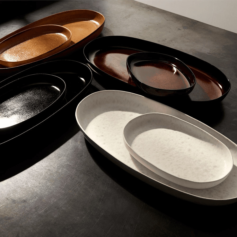 Terra Medium oval platter, Brown