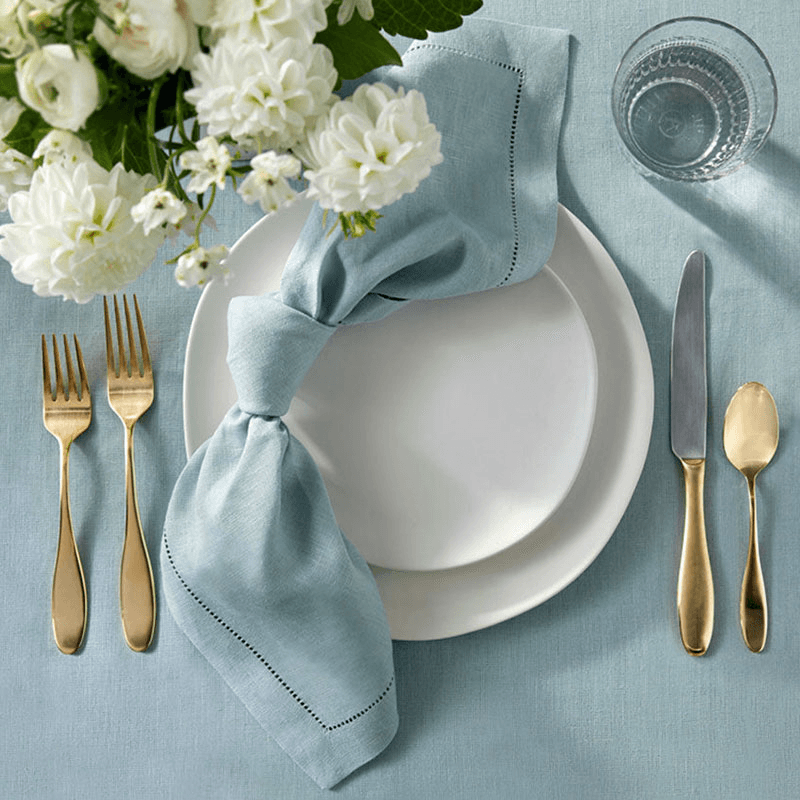 Festival Set of 4 Dinner Napkins, Poolside