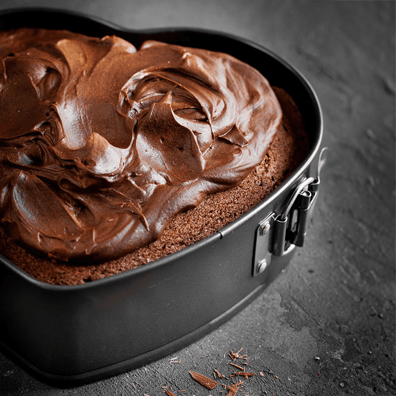Heart shape cake tin, Black