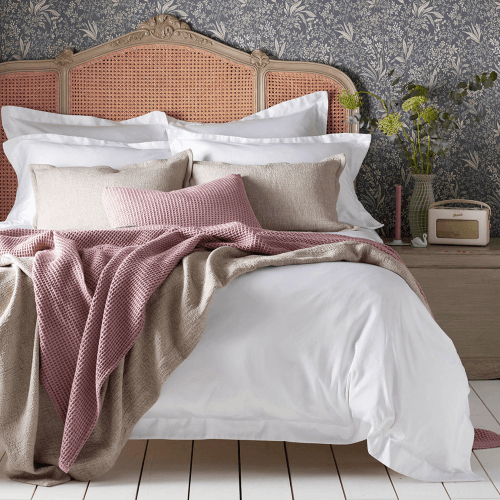 Image showing the Luxury 600 Thread Count 100% Cotton Duvet Cover product.