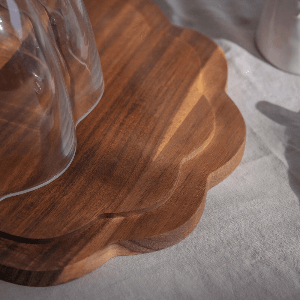 Mayfield Cake Dome, Acacia Wood