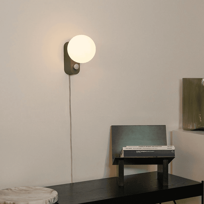 Alumina Lamp with Sphere