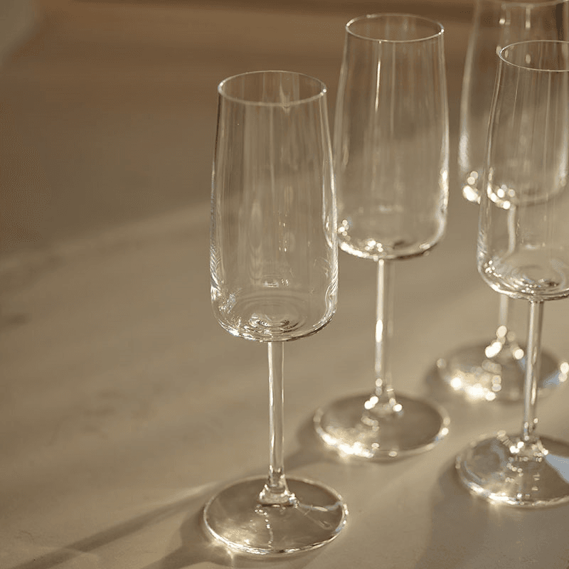Zero Set of 4 Champagne Glasses