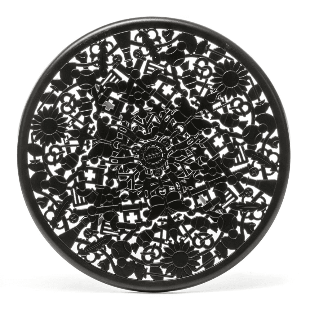 Round Table, Black