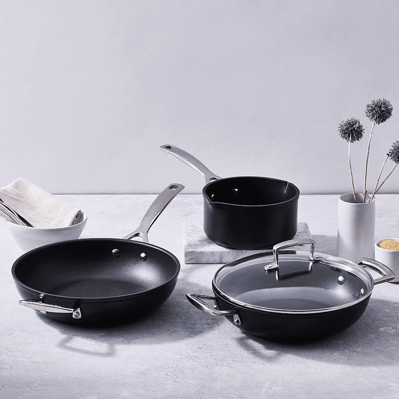 Toughened Non-Stick Stir Fry Pan