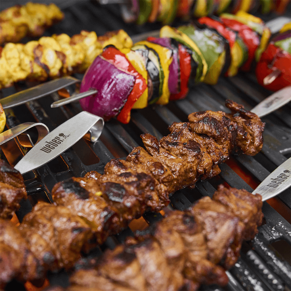 Genesis E-415W Gas Barbecue, Black