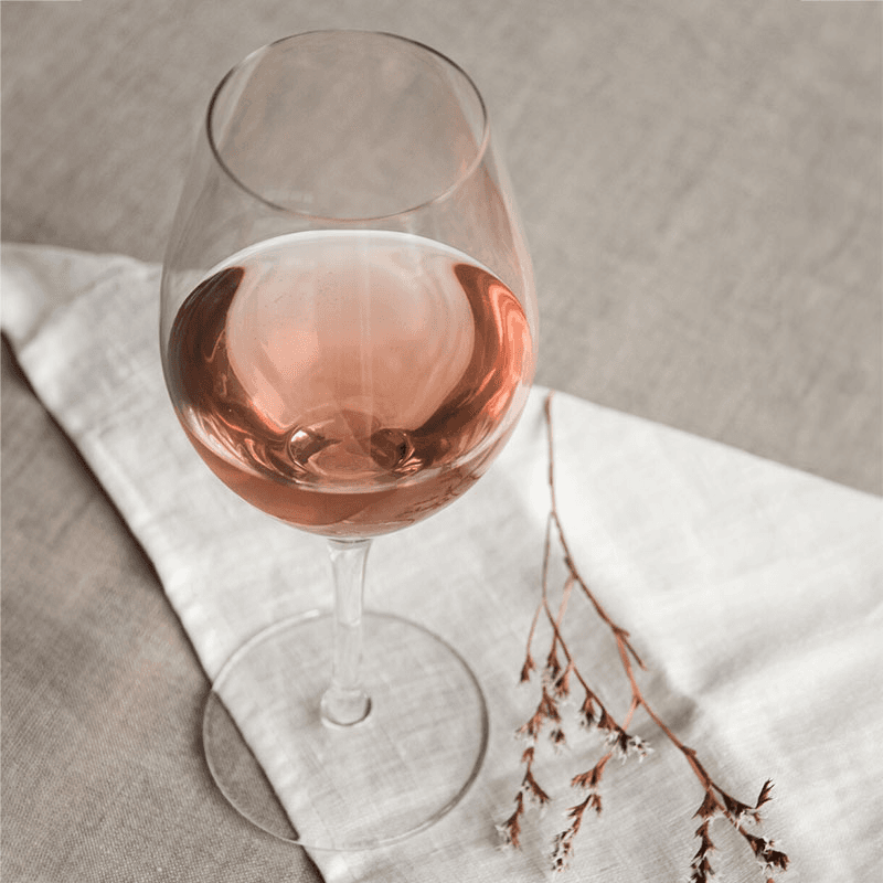 More Set of 2 Wine Glasses