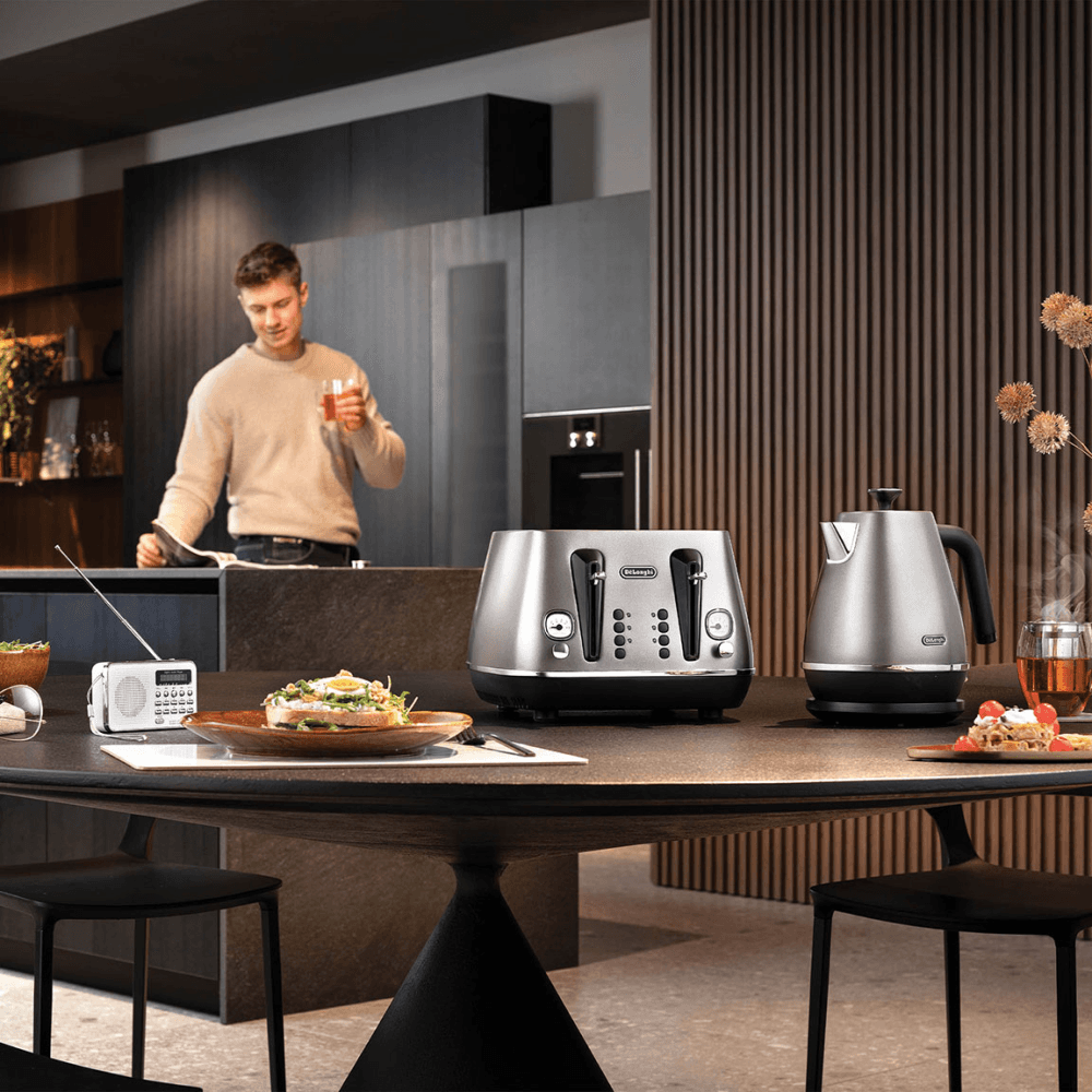 Distinta X 4 Slice Toaster