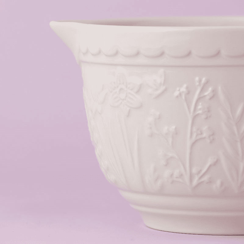 In The Meadow Batter Bowl, Cream
