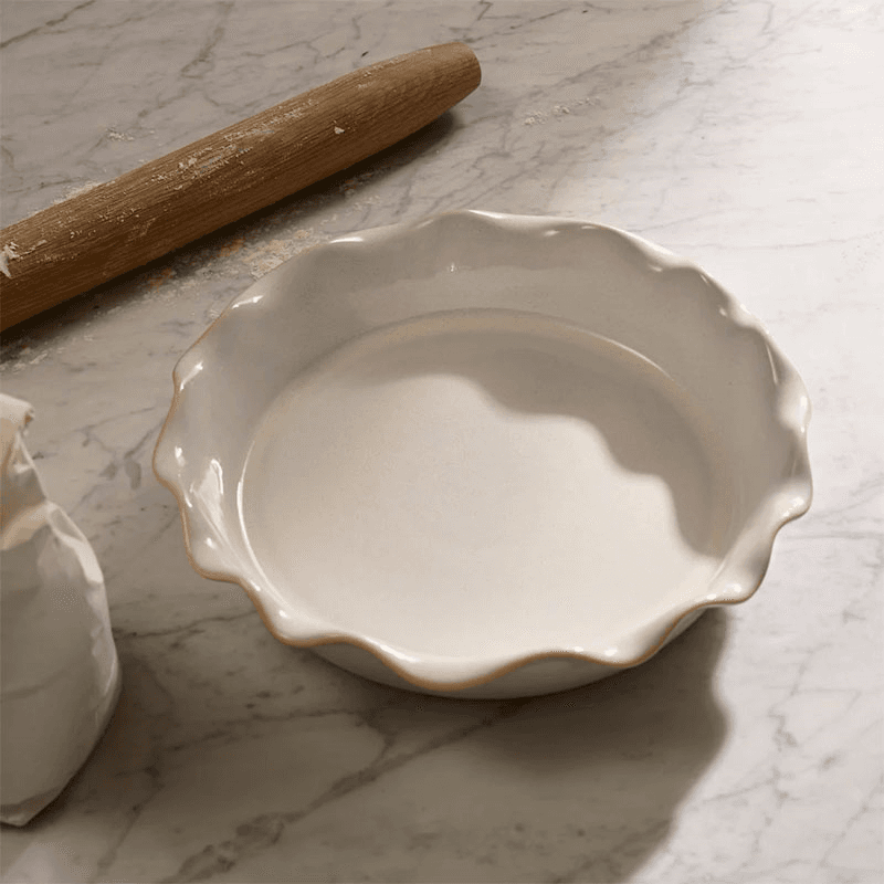 Bramley Pie Dish, Reactive White