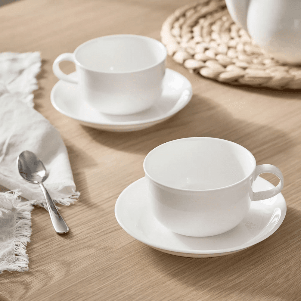 Queensberry Hunt Cupola Set of 2 Cup and Saucer, White