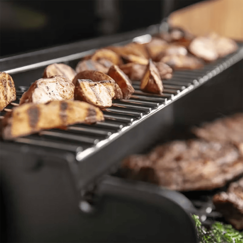Genesis E-315 Gas Barbecue