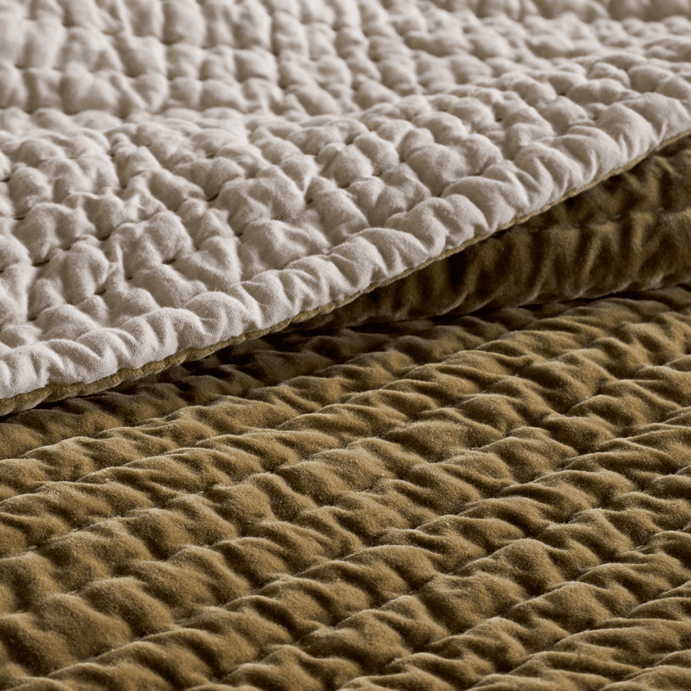 Nidra Velvet & Linen Bed Quilt