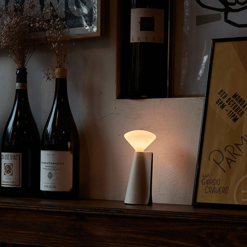 Mantle Portable Lamp with R80 Led Bulb