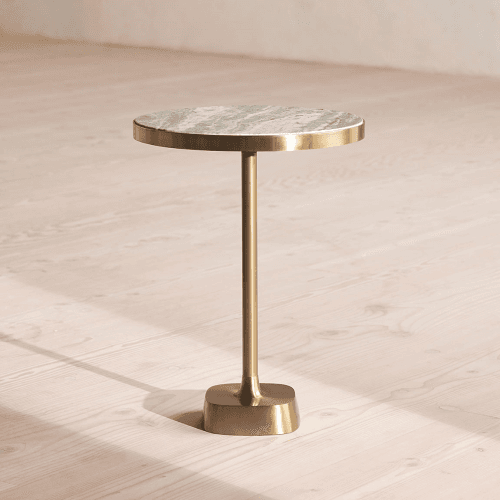 Image showing the Arlon Side Table product.