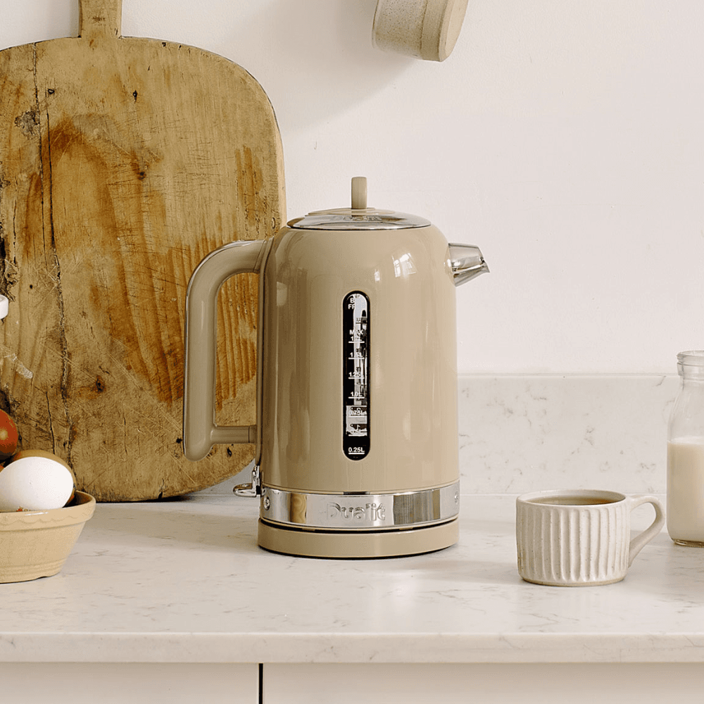 Classic Classic Kettle, Sandstone