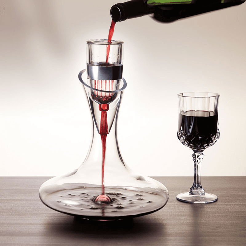 Deluxe Glass Wine Decanter, Clear