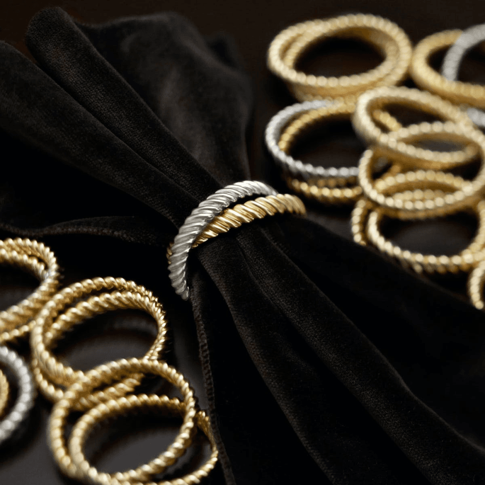 Deco Twist Set of 4 Napkin Rings