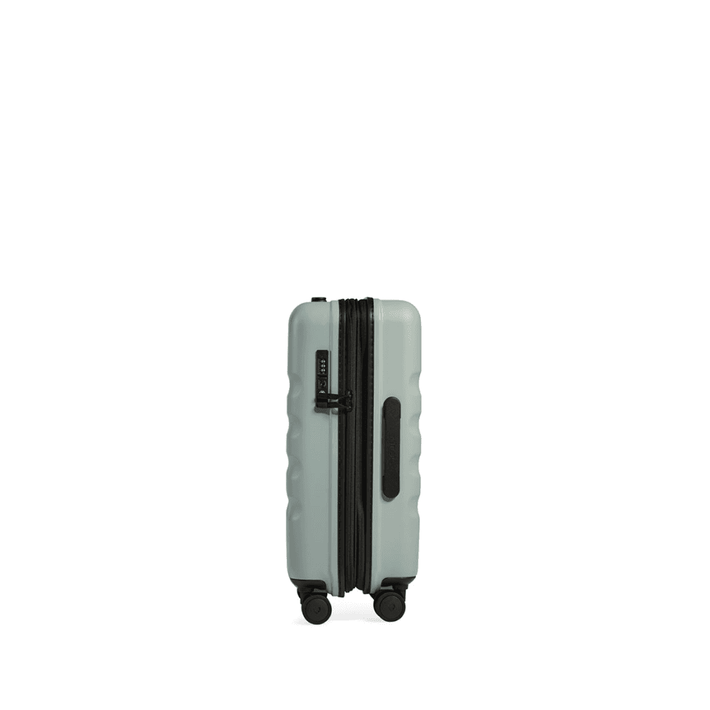 Icon Stripe Cabin Expandable Suitcase