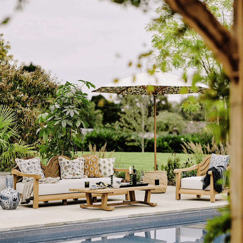 Cintra Sofa, Natural Teak