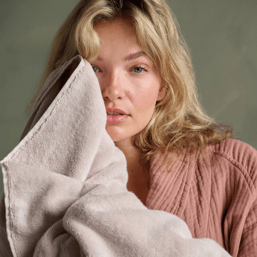 Image showing the The Plush Hand Towel product.
