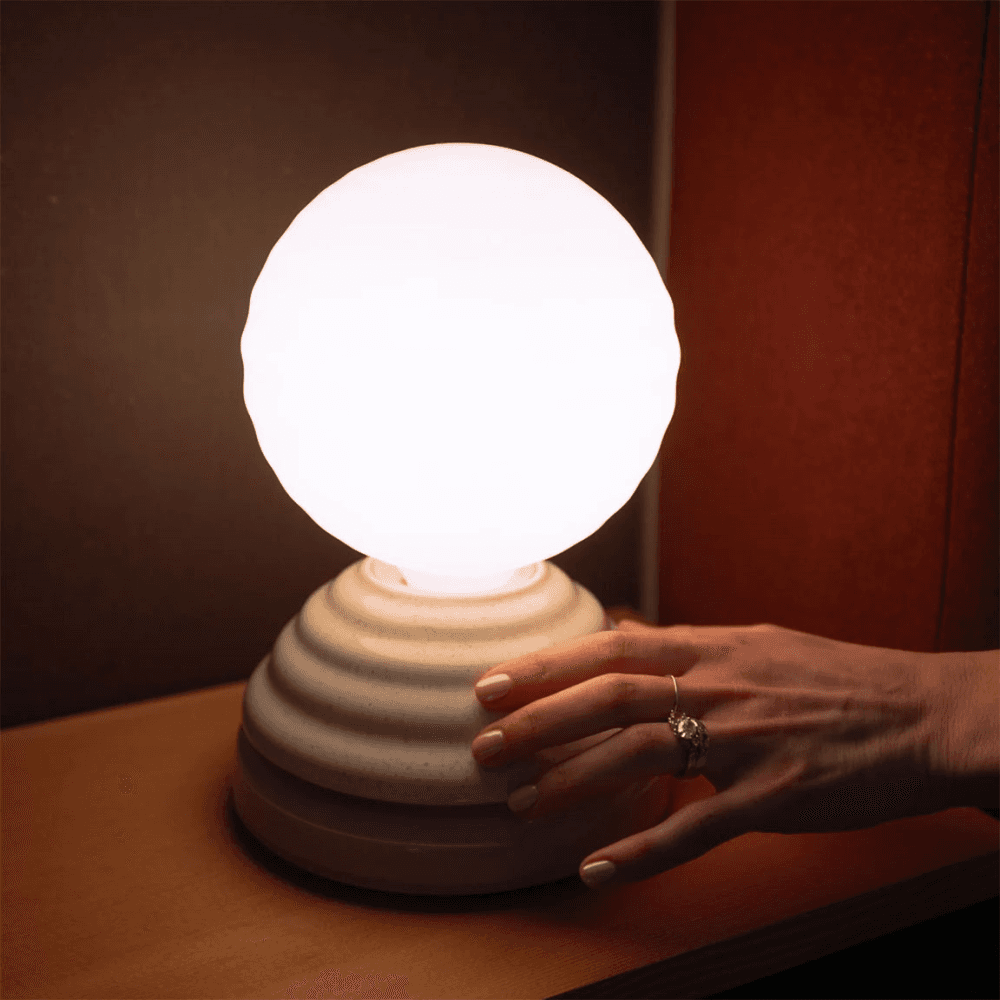 Wake Sleep Light, Pebbel White
