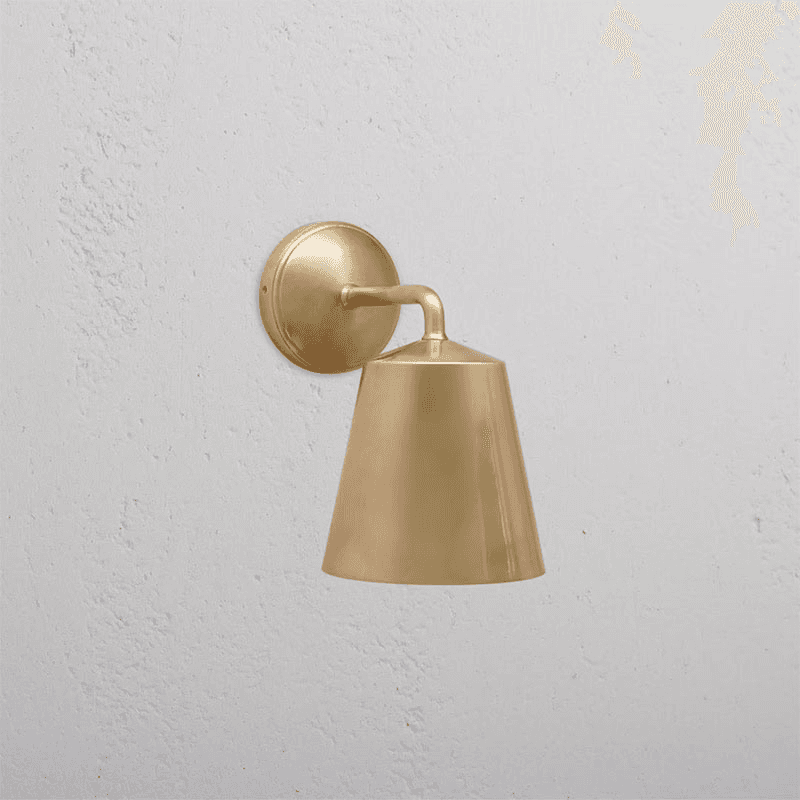 Richmond Wall Light