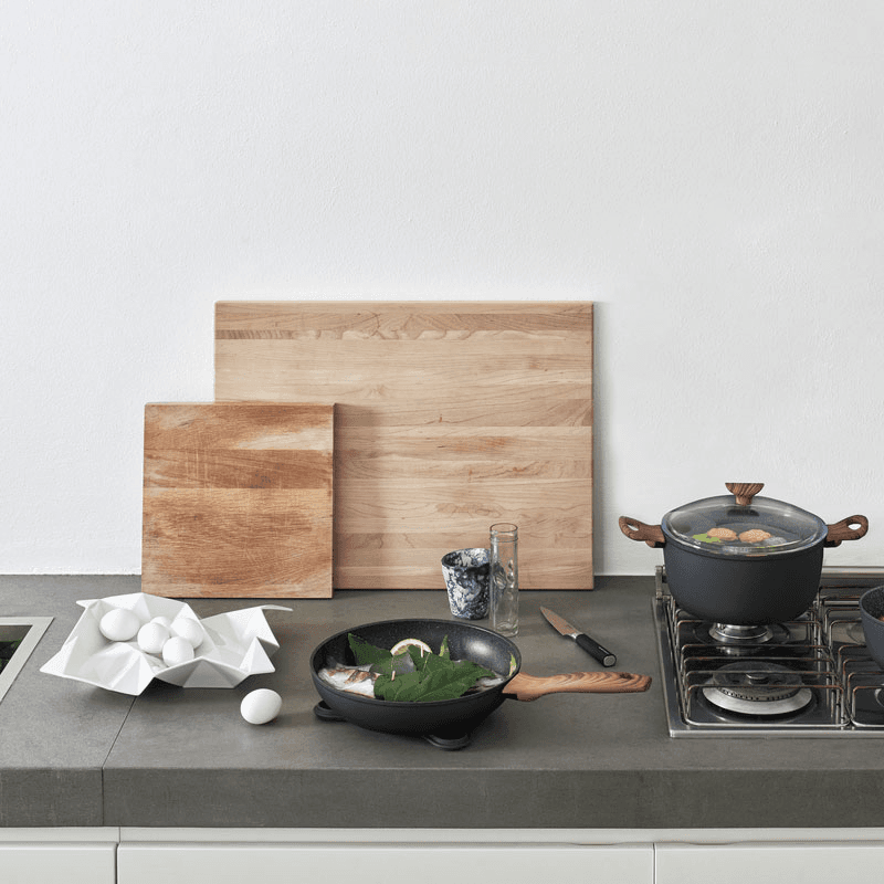 Rock & Rose Saucepan, Black