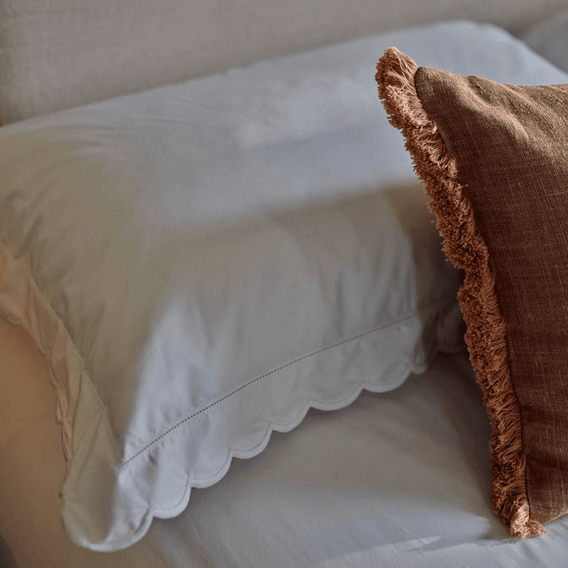 Madalena Set of 2 Oxford Pillowcases, White