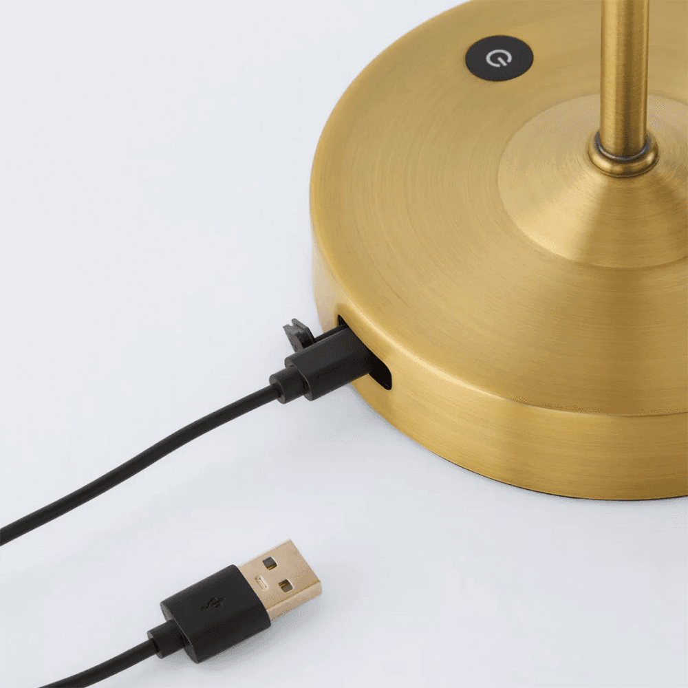 Nellie Portable Lamp