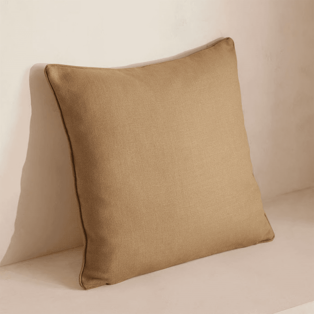 Vinnie Cushion