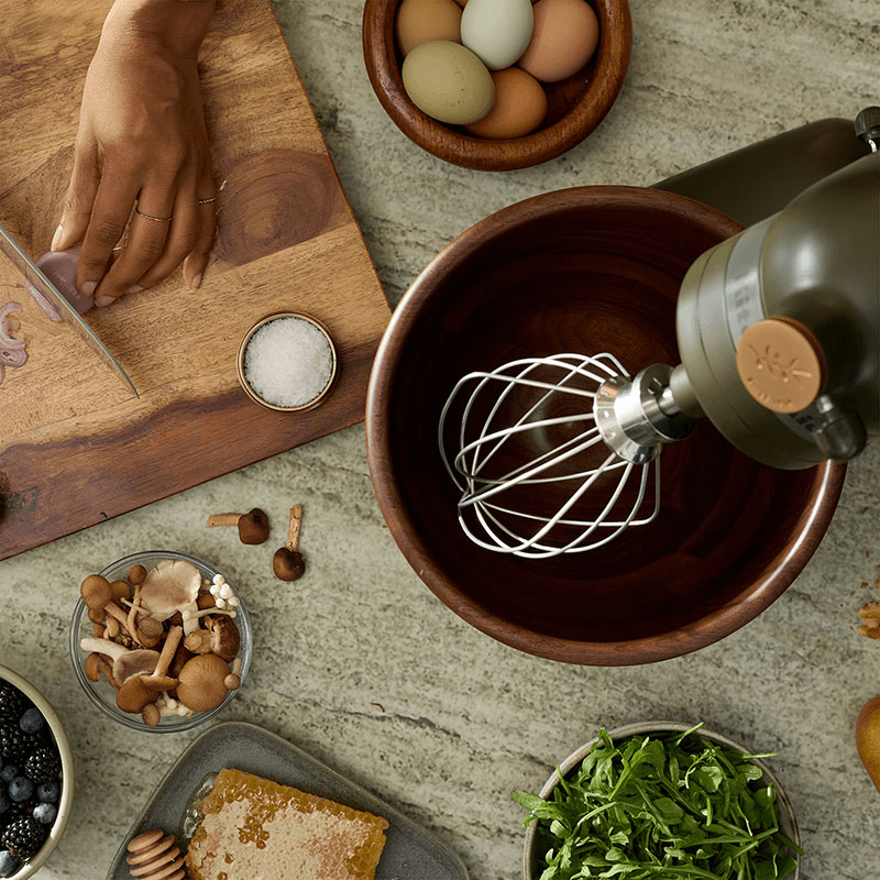 Design Series Artisan Tilt-Head Stand Mixer, 4.8L