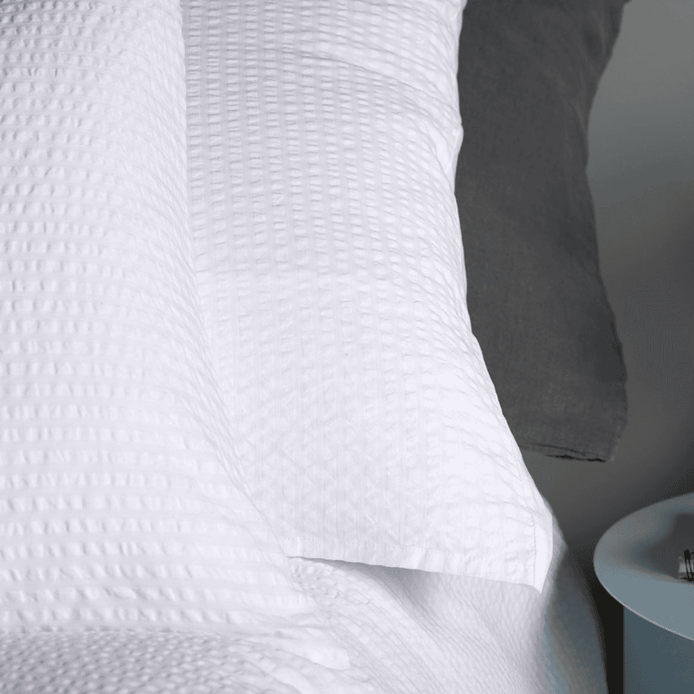 Seersucker 100% Cotton Housewife Pillowcase, White
