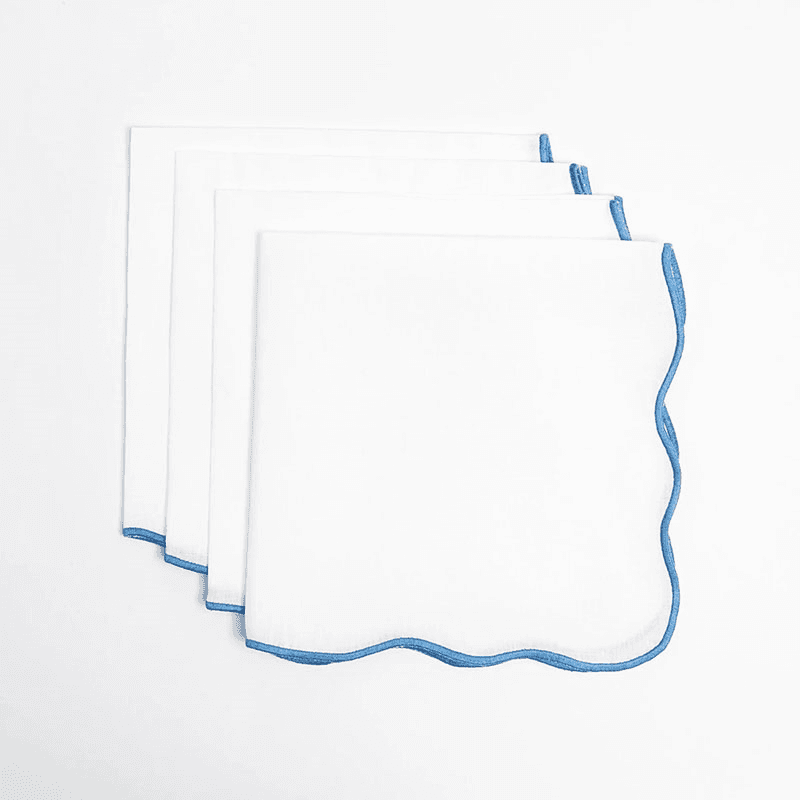 Scalloped Set of 4 Napkins
