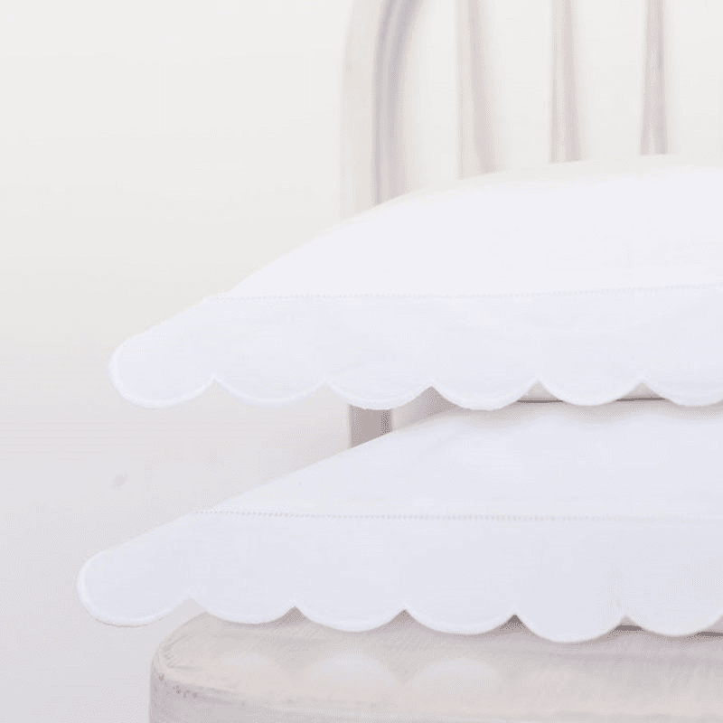 Scallop Pillowcase