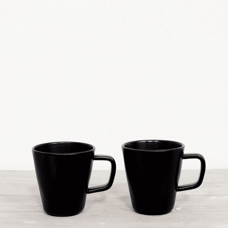 Kuro Set of 2 Mugs, Black