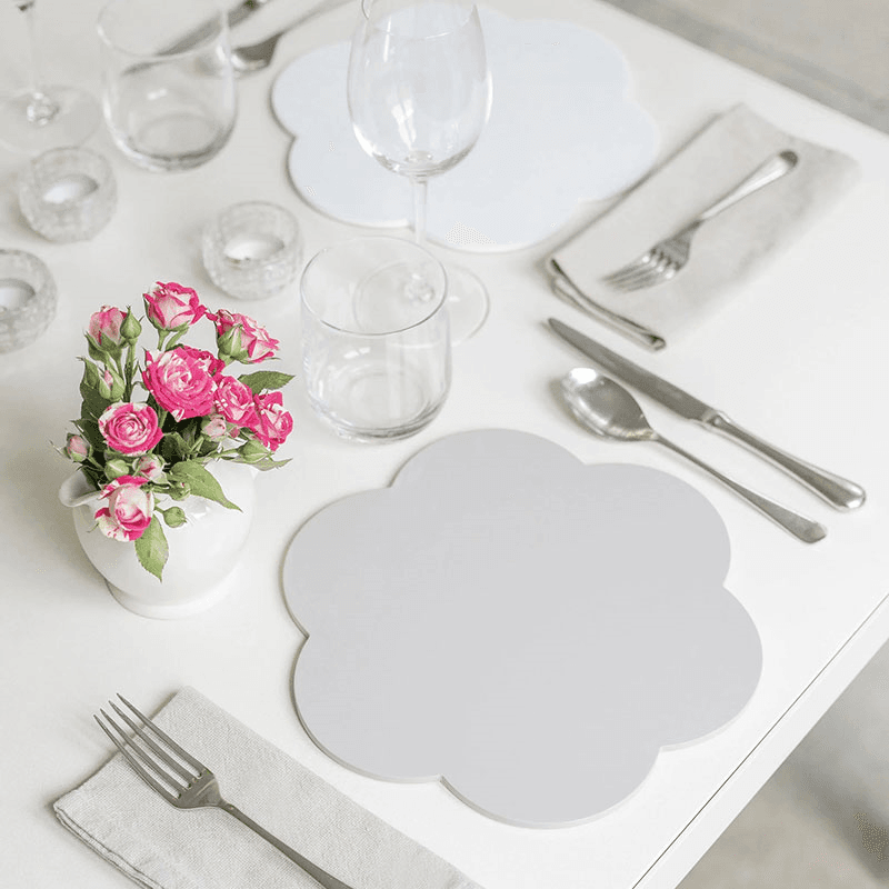 Lacquered Scallop Set of 4 Placemats