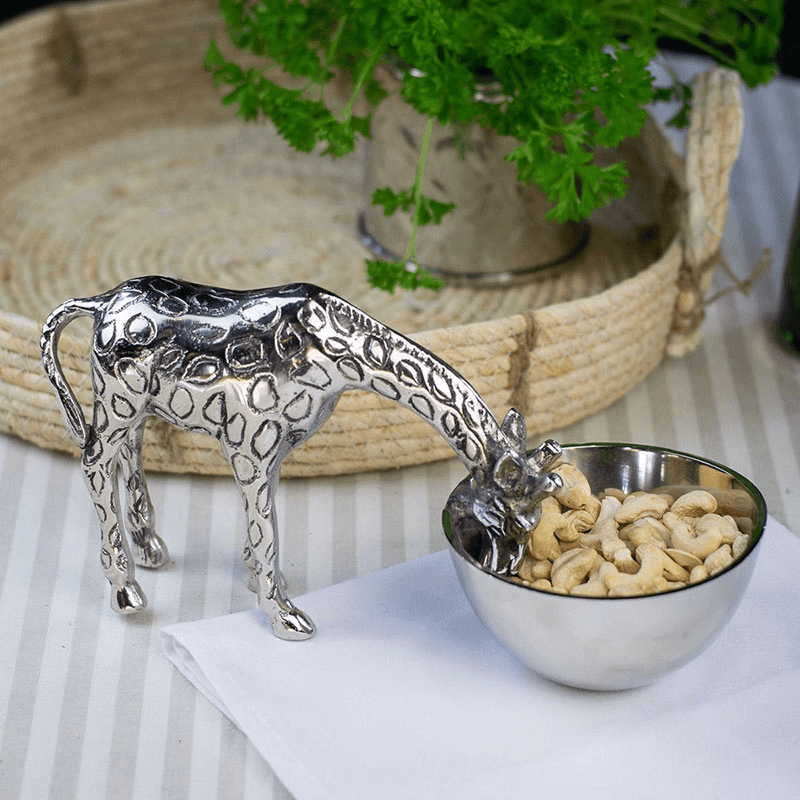 Wild Giraffe Nibbles Bowl, Silver