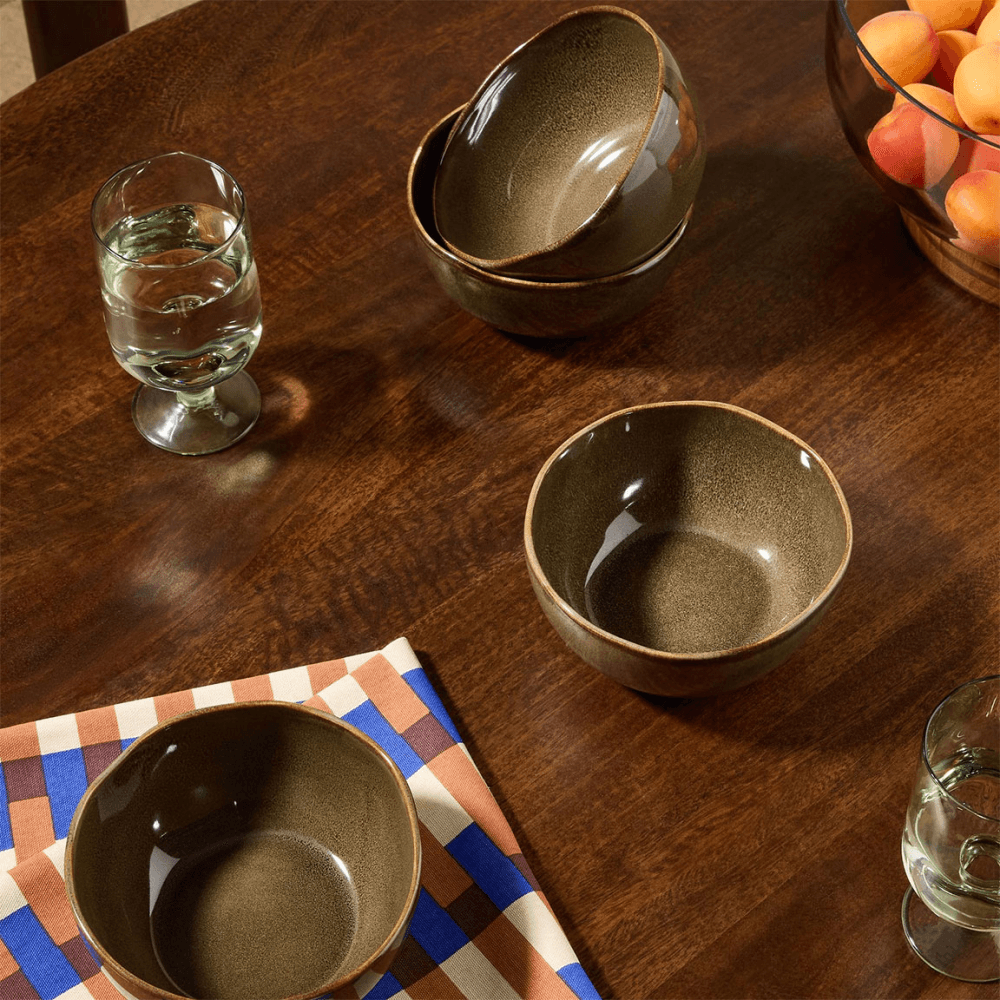Travellers Rest Set of 4 Cereal Bowls, Brown