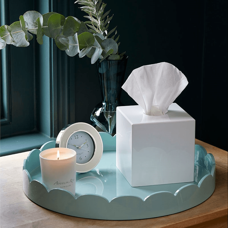 Lacquered Round Scallop Tray