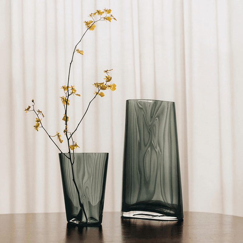 Lituus Vase, Smokey Glass